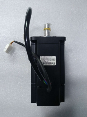 Yaskawa SGM-04V312 Industrial Servo Motor 200V 2.6A 400W
