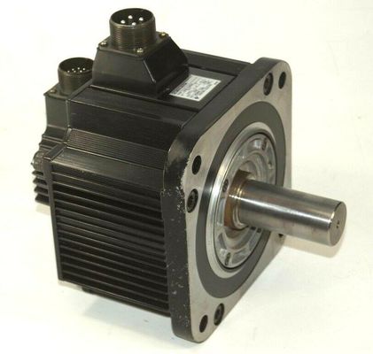 Yaskawa SGMG-05A2AC AC SERVO MOTOR 3.8A 450W 1500RPM 200V NEW