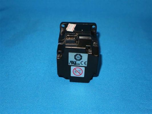 Yaskawa SGMPS-01ACA41 AC SERVO MOTOR 100W 3000RPM 200V 0.86A NEW