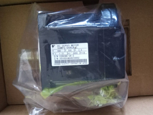 Yaskawa SGMPS-04ACAH161 AC SERVO MOTOR 400W 3000RPM 200V 2.6A NEW