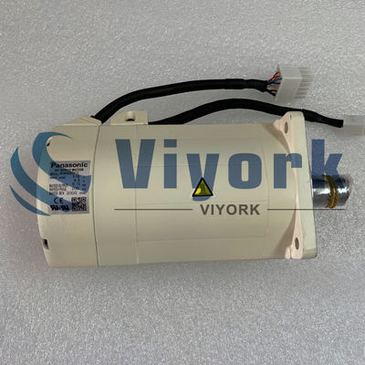 Panasonic MSMA082A1E SERVO MOTOR 4.3AMP 116VAC 200HZ .75KW 3000R/MIN NEW