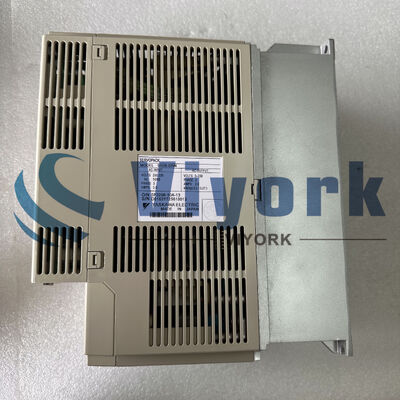 Yaskawa SGDB-02VN SERVO DRIVE 200-230VAC 50/60HZ 3AMP NEW